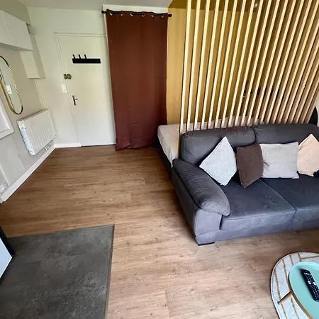 Au Calme Sur Cour Apartman